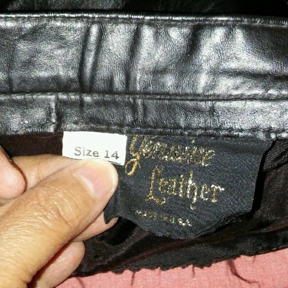 Vintage Leather Skirt - Picture 5 of 8